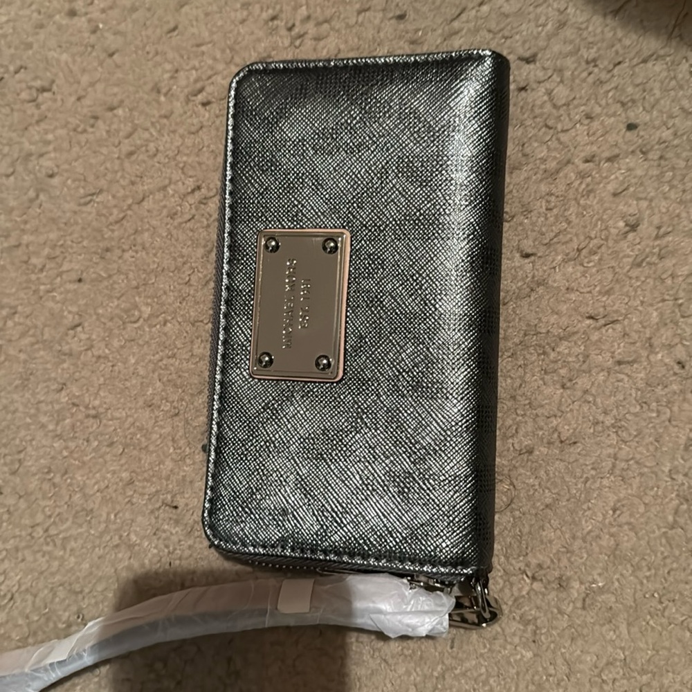 Michael Kors Wristlet